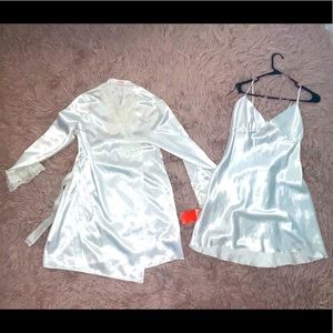 lingerie dress with robe new with ticket fits large xlarge